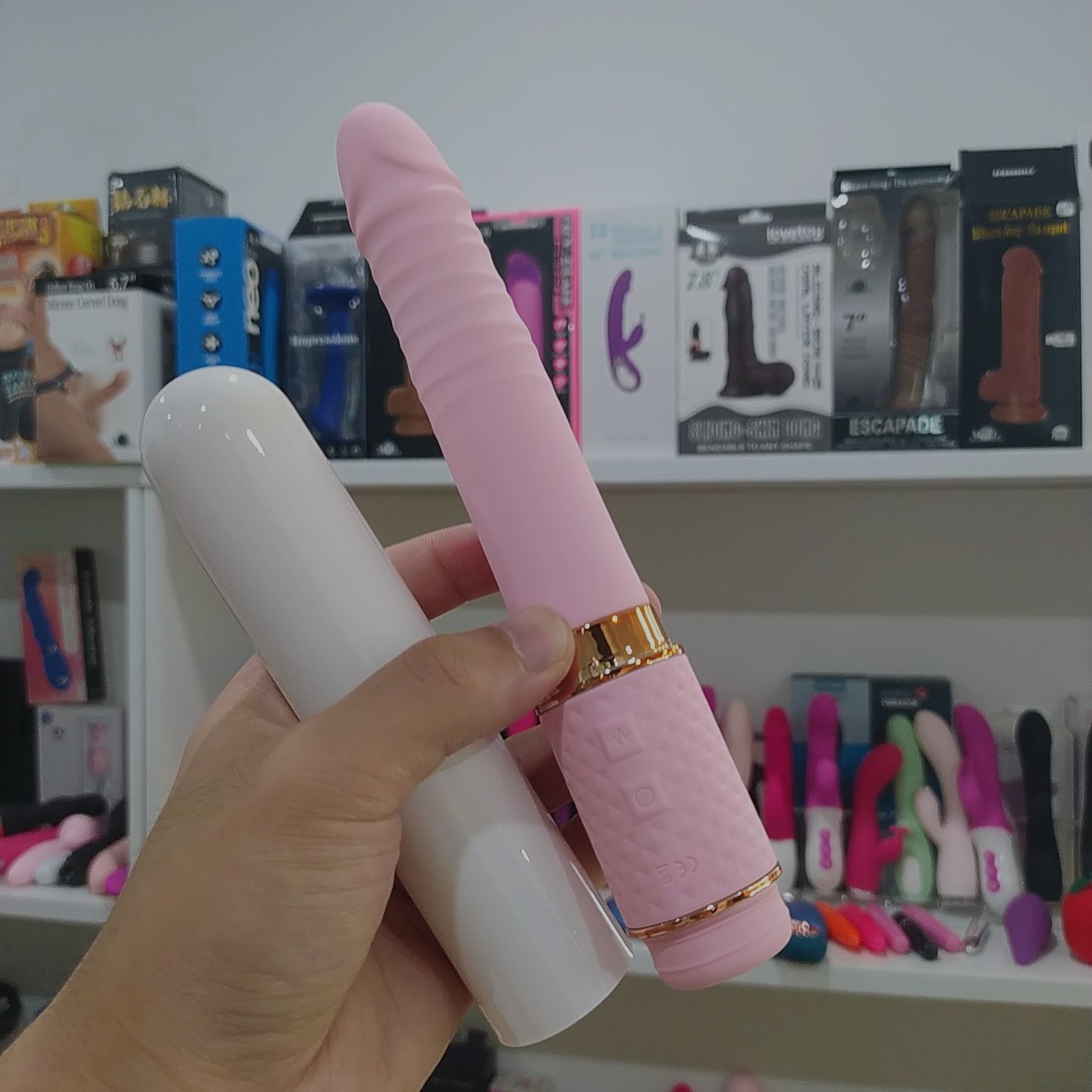 เครื่องนวด ดูดได้ Yeain GGA213